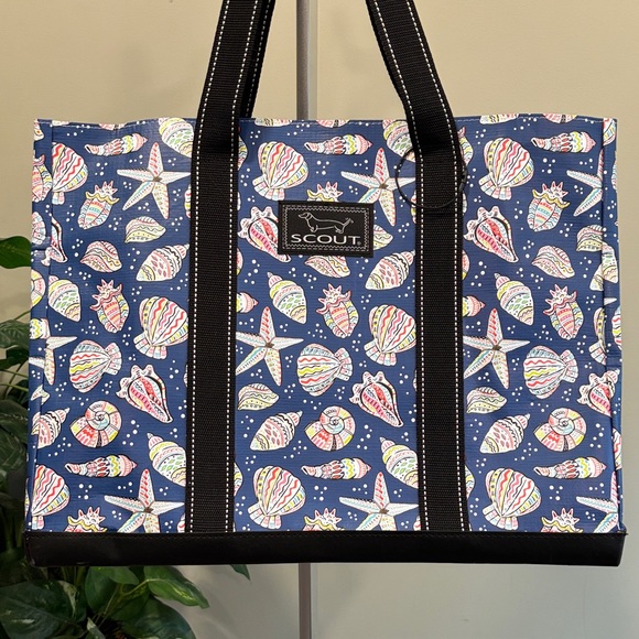 SCOUT Large Deano Tote in Blue Seashell Print NWOT - Picture 3 of 12